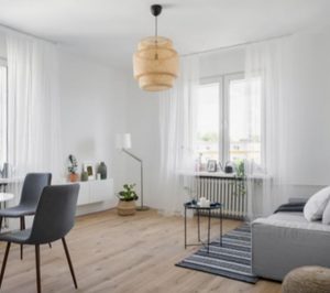 Gabarró presenta la colección de suelos vinílicos Sovereign de la marca Adore