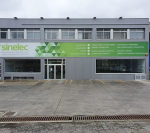 Sinelec traslada su actividad en A Coruña a un nuevo almacén