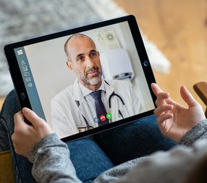 La teleasistencia y la videoconsulta siguen siendo esenciales en la lucha contra el coronavirus