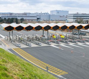 ACS vende a Hermes seis concesiones en España