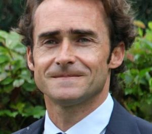 Esteban Azcuénaga, nuevo director general de Profiltek