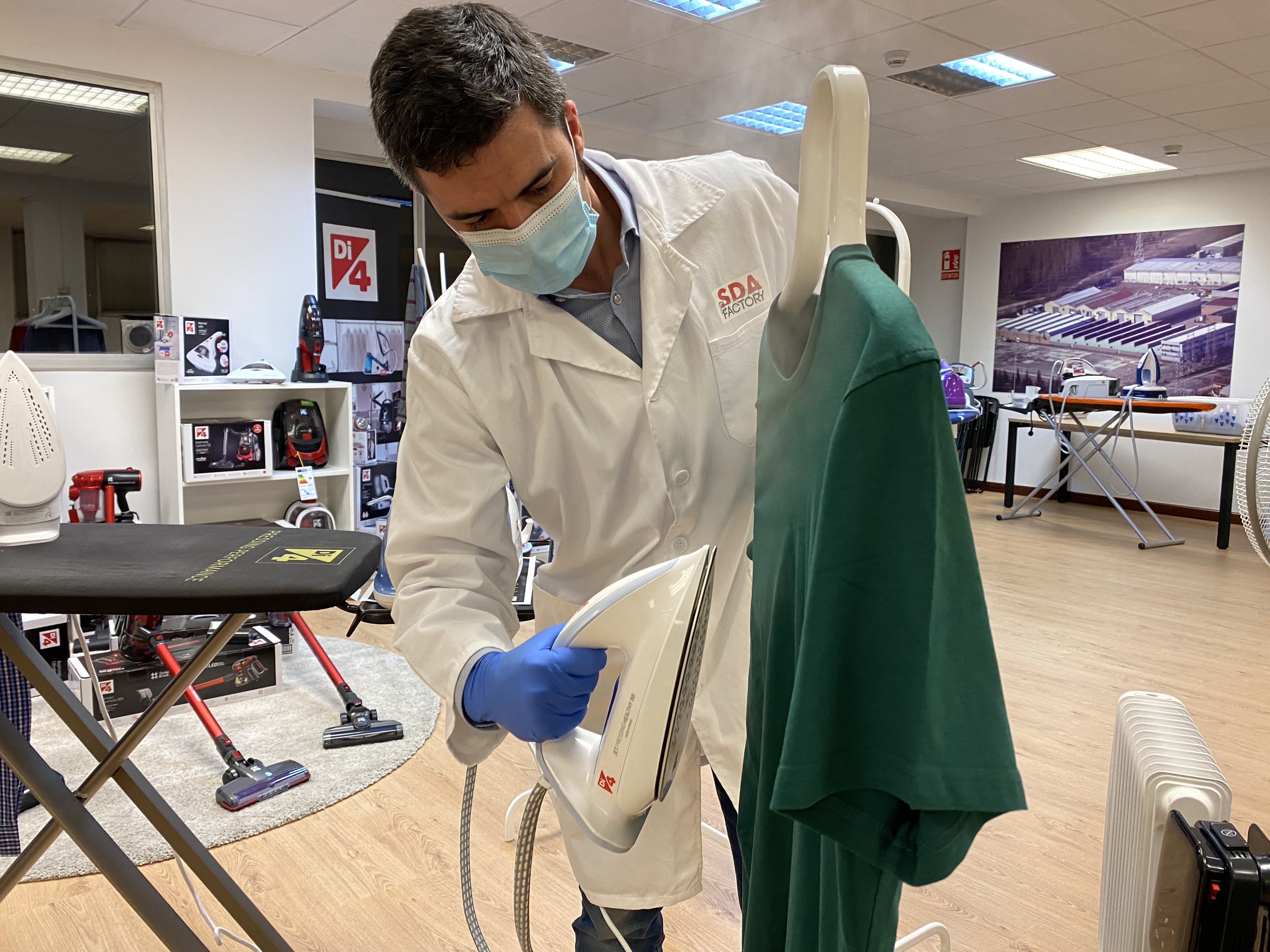 Di4 fabrica una plancha que neutraliza el virus