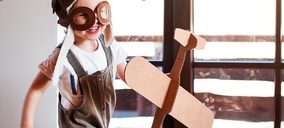 Carrefour y DS Smith reparten más de 100.000 maquetas de helicópteros y aviones