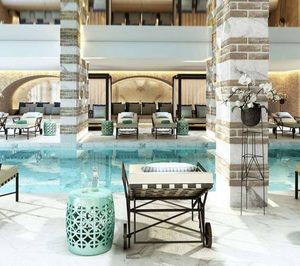 Una hotelera francesa retrasa su regreso a España para 2021