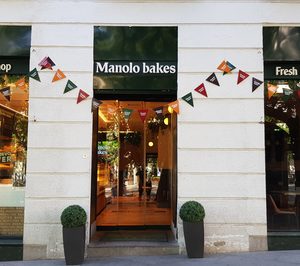 Manolo Bakes reabre sus establecimientos