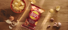Pepsico se apunta con Lays a la saborización, presenta novedades y renueva su imagen