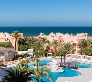 El Oliva Nova Beach Golf & Resort reabre sus puertas el 26 de junio