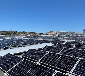 Estrella Galicia pone en marcha una planta fotovoltaica en sus instalaciones