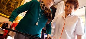 Barcelona ultima la adjudicación del contrato de atención domiciliaria para los próximos cinco años