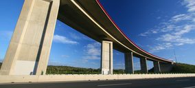 Ferrovial vende dos autopistas en Portugal por 171 M€