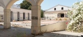 A la venta un hotel de lujo cerrado y abandonado desde 2014