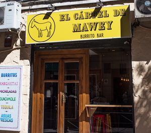 Mawey abre un local con su marca de delivery El Cártel de Mawey