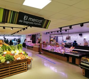 Caprabo impulsa su red de tiendas propias con una nueva apertura en Barcelona