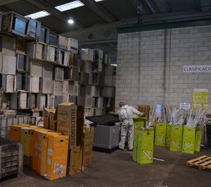 Una gestión adecuada de los residuos electrónicos frena el cambio climático