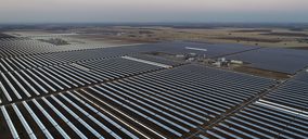 Saint-Gobain Isover colabora con Saeta Yield para mejorar la eficiencia energética en de tres de sus plantas termosolares