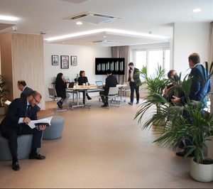 El Riu Plaza España presenta sus nuevos espacios de coworking Crown Level