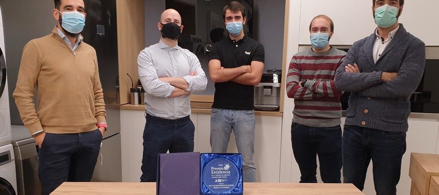 BSH gana el IX Premio Excelencia por el proyecto colaborativo en IA de su fábrica navarra de Esquíroz