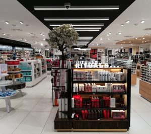 Fund Grube remodela una de sus perfumerías emblemáticas