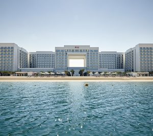 Riu Hotels & Resorts inaugura el Riu Dubái, su primer hotel en Oriente Medio