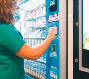 Delikia incorpora su nueva tecnología de vending sin contacto en diez hospitales.