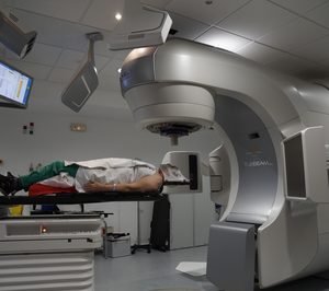 El Hospital Universitario Marqués de Valdecilla incorpora un sistema de radiocirugía de Brainlab