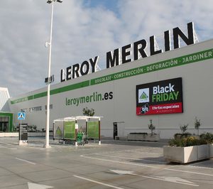 LG Business e Ikaro Digital dotan de tecnología LED a las tiendas de Leroy Merlin