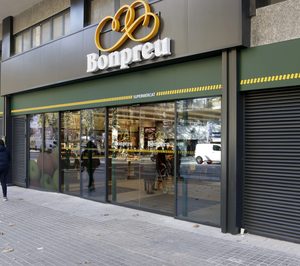 Bon Preu roza las 200 tiendas en Cataluña y fortalece su negocio de hipermercados