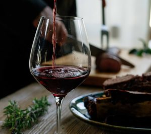 Nuevos envases, menos alcohol y personalización, entre las principales tendencias en vino