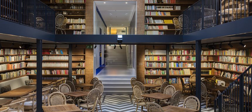 Codina Architectural aporta sus mallas metálicas a la Llibrería Ona