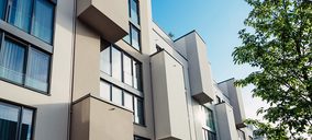 Exlabesa mejora su sistema de barandilla de vidrio para balcón francés