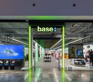 Base Detall Sport desembolsa más de 500.000 € en la apertura de su primera flasghip