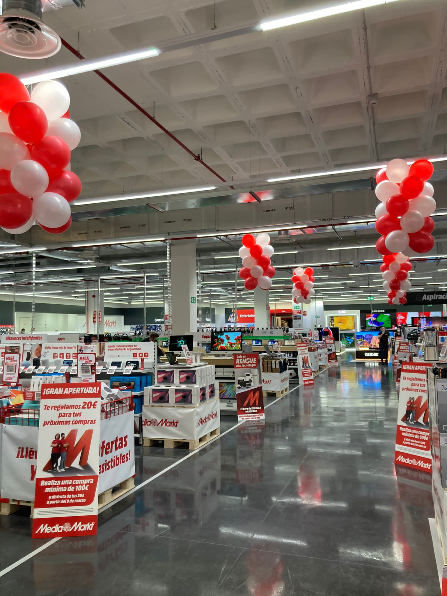 MediaMarkt inaugura su nueva tienda en Área Sur, la segunda relocalización del año