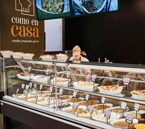 Hiperdino estrena sus primeras secciones de comida para llevar