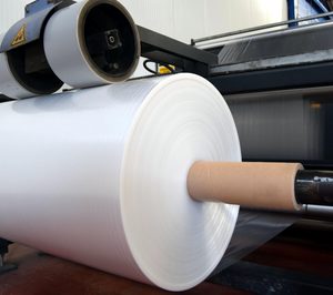 Serplasa instala dos nuevos equipos para producción de film