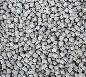 La industria del plástico avisa: puede haber desabastecimientos