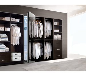 LG presenta la tintorería en casa en España