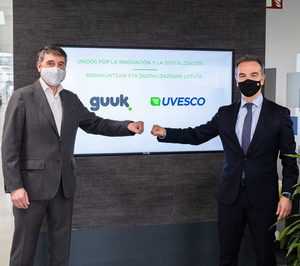 Grupo Uvesco se alía con Guuk para la transformación digital de sus supermercados