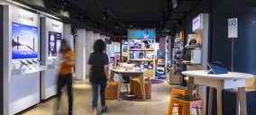 Orange inicia la simplificación de su estructura con la absorción de República Móvil