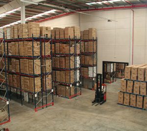 Esbo Logistics amplía espacio de almacenaje e invierte en automatización