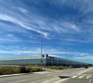 Carreras inaugura su nueva nave de Illescas