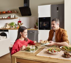 Fagor Electrodoméstico presenta una nueva campaña nacional Qué bien tenerte cerca