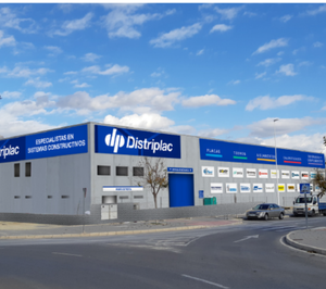 Distriplac inaugura dos nuevos centros en Málaga y Alicante