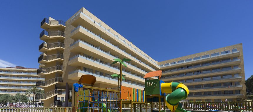 Med Playa prepara la reapertura de sus hoteles, tras el reposiciomiento de los mismos
