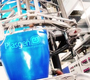 Plasgen moderniza su planta y su catálogo