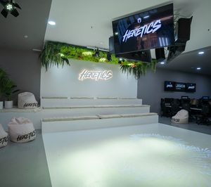 Telefónica, socio tecnológico de Team Heretics en la primera tienda gamer de España