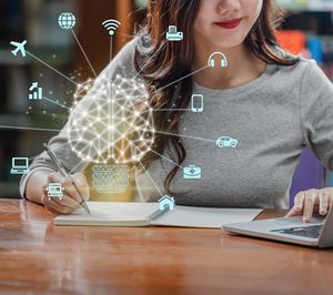 Les Roches y aivancity lanzan el primer certificado de inteligencia artificial aplicado a la gestión de la industria hotelera