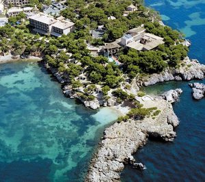 La familia Blanes tiene alternativas para su emblemático hotel