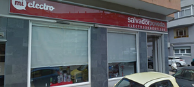 Salvador Poveda ajusta su sala de ventas