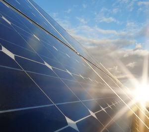Halcón Cerámicas instalará planta fotovoltaica de 2,6 MW en su fábrica de Alcora