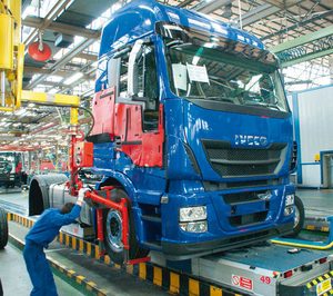 La venta de vehículos industriales se reduce un 8% en agosto